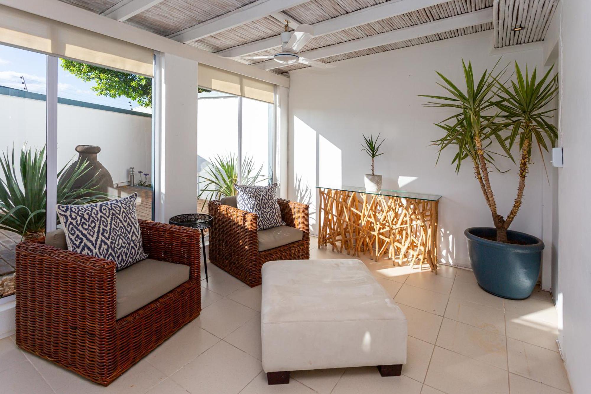 Pictures Guest House Boutique Hotel เอาท์สโฮร์น ภายนอก รูปภาพ